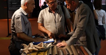 Lineapelle: “Quality, innovation, proposals. Here you can get everything”. Footwear and leather goods of the highest quality, niche clothing. Automotive ok, opportunities for leather furniture too