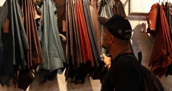 Lineapelle: “Personalisation with the skill of fine craftsmanship.” Hand-made, an added value offered by Italian tanneries