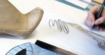 A San Mauro Pascoli si interrogano sulla longevità dei calzaturifici: formazione e innovazione i segreti del successo