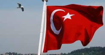 Turkish government doesn’t let go and raises wet blue export duties. The local leather industry to stand up against it (perhaps)