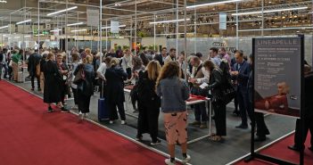 Smart kick-off on the first day, good vibrations for day two: visitors show up at Lineapelle93