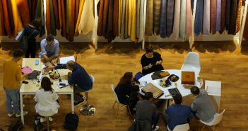 Footwear goes up, leather goods are moving on: business is in ferment at Lineapelle93