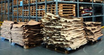Tanning industry goes up. Good performance for accessories and components. Fabrics and substitutes slow down. 2017 first term at Lineapelle