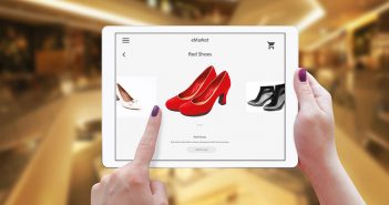 Per Neiman Marcus una boccata d’ossigeno dall’online, Nordstrom acquisisce 2 startup, a 24 Sévres l’esclusiva Céline
