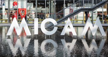 Micam breaks even while celebrating Russians’ comeback: +22%. “Kind of unique business platform”