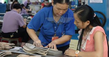 Chinese Yue Yuen and Stella say many thanks to sneakers, as “sporty fashion” shoes drive the business