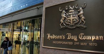 Bilanci USA, tra chi vende di più (Hudson’s Bay Co e Abercrombie & Fitch), ma è in perdita, e chi vende meno (Caleres), ma fa utili