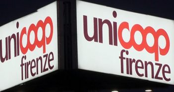 Addio Lorbac: il calzaturificio comprato da Unicoop. Dopo 5 anni “addetti e creditori riceveranno gli arretrati”