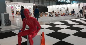 Mipel, in fiera aspettative e timori della pelletteria indipendente: mercati da esplorare e clienti da spronare