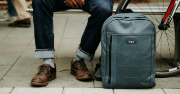 USA, la longevità circolare della pelle: i rivestimenti dei treni Amtrak rivivono in accessori unici