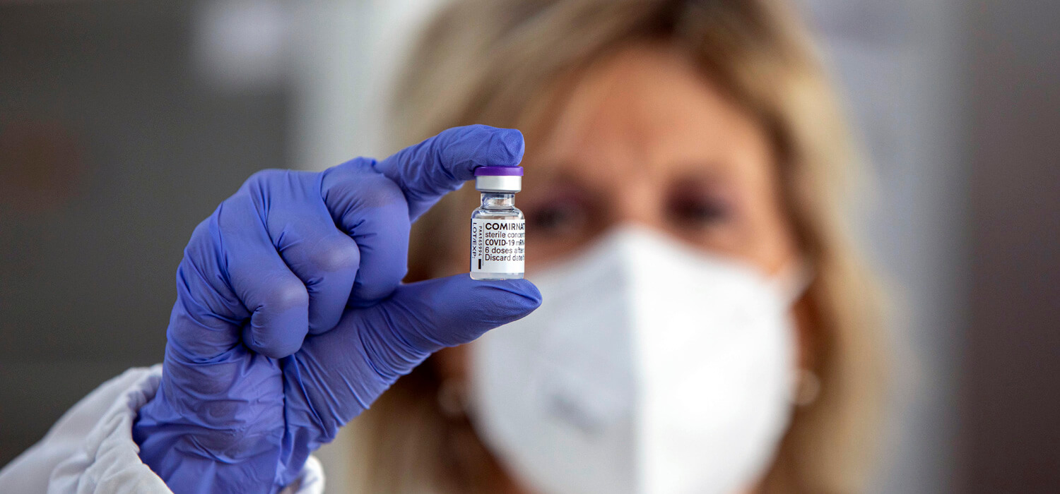 Vaccini in azienda: esempi di disponibilità e qualche perplessità